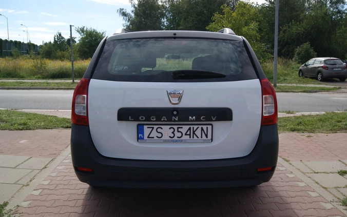 Dacia Logan cena 26900 przebieg: 101000, rok produkcji 2018 z Szczecin małe 67